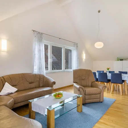 Haus Buche Apartment *